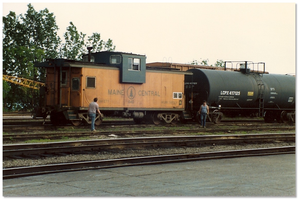 MEC-640-caboose